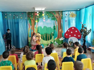 "Пътешествие в страната на приказките" в група "Патиланци" 9