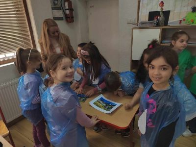група "Делфинчета" в НУ "Васил Левски" 5