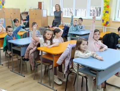 "Във вълшебния свят на приказките" 12