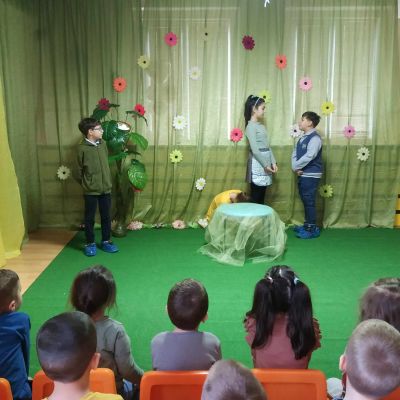 "Пътешествие в страна на приказките " - ДГ Божур - Сливен