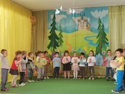 "Музикално-творческо приказно пътешествие чрез метода Орф Шулверк  - ДГ Божур - Сливен