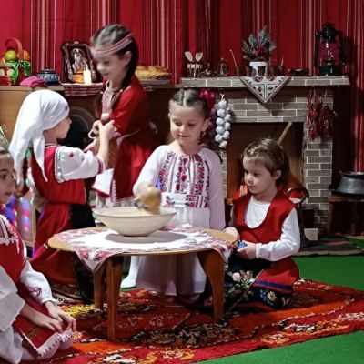"Бъдни вечер"  - ДГ Божур - Сливен