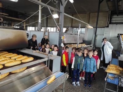 Отбелязване на Международният ден на хляба - ДГ Божур - Сливен